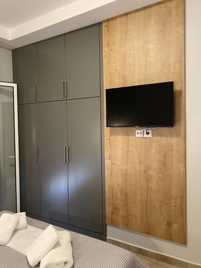 Hellen'S Apartments Ofrinion Ngoại thất bức ảnh