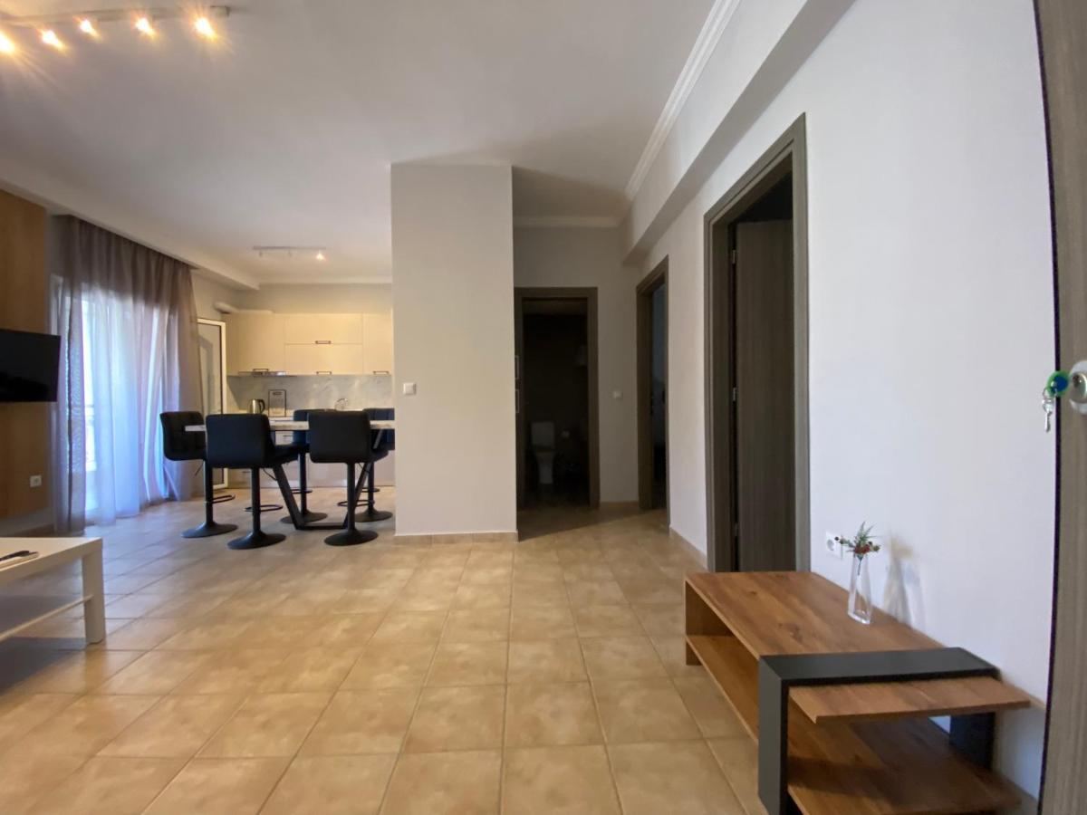 Hellen'S Apartments Ofrinion Ngoại thất bức ảnh